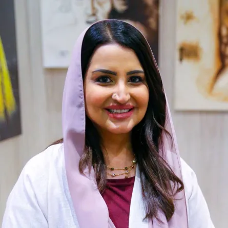 سمر المقرن: أمّي كلّ الرسائل والكلمات تعجز أن أوفيها حقّها