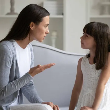 صورة لأم وطفلتها