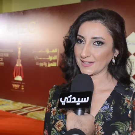 أميرة سليم خلال لقائها مع سيدتي - تصوير محمد عربي