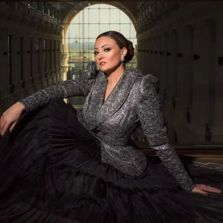 بشرى - الصورة من صفحتها الرسمية على الفيس بوك