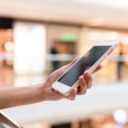 آيفون- صورة تعبيرية