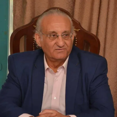 الفنان أحمد حلاوة - صورة من حسابه على موقع " فيسبوك "