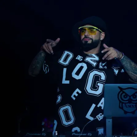 دي جي أصيل - الصورة من المركز الإعلامي لبنش مارك