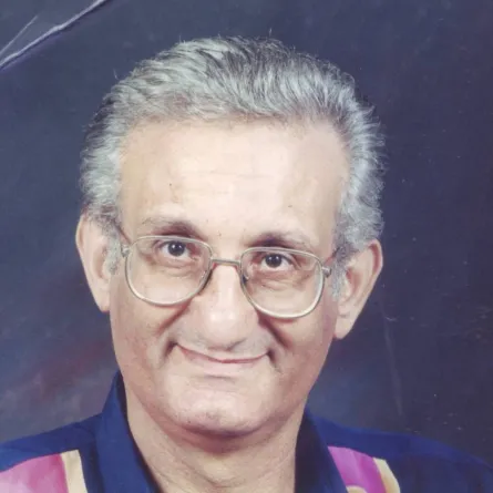 أحمد حلاوة - الصورة من صفحته الرسمية على الفيس بوك