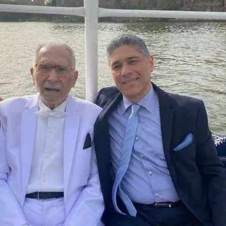 عبدالرحمن أبو زهرة ونجله أحمد - الصورة من حساب أحمد على فيسبوك