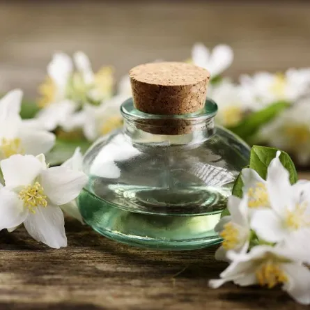 زيت زهر النيرولي