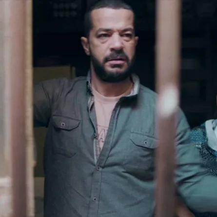 نيللي كريم وشريف سلامة في مشهد من مسلسل فاتن أمل حربي - الصورة من المسؤول الإعلامي لـmbc 