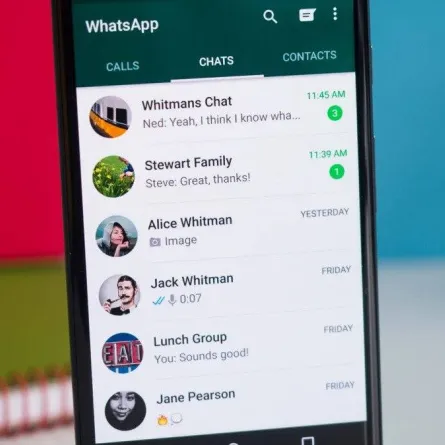 صورة تطبيق واتساب