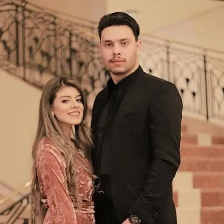 اليوتيوبر أحمد وزينب - صورة من صفحته على موقع " انستغرام "