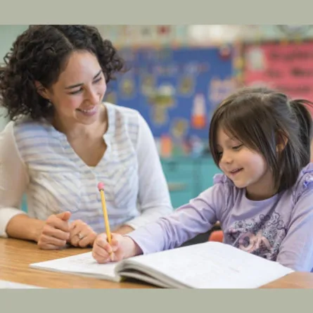 تاريخ يوم القواعد