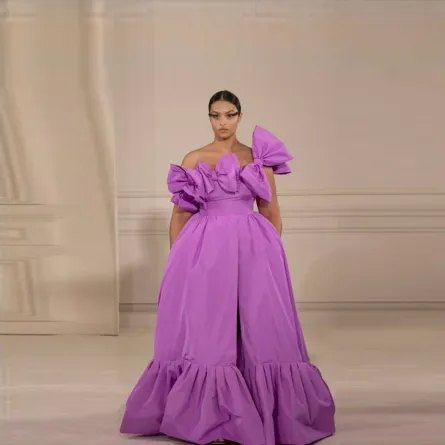 فستان خطوبة مزين بفيونكة من فالنتينو  Valentino