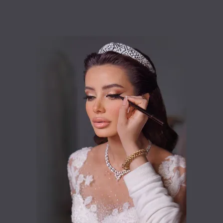 مكياج عيون ربيعي للعروس- الصور من صفحة خبيرة التجميل دينا راغب على إنستغرام