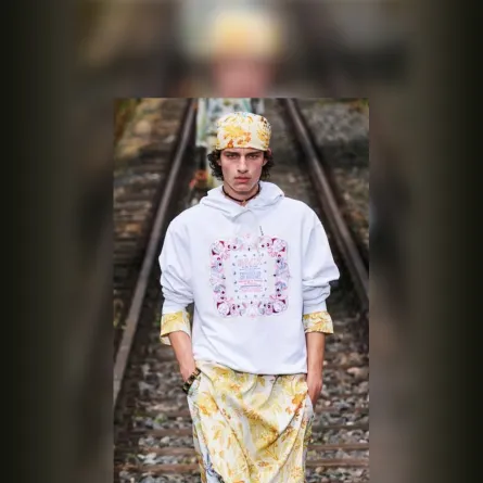 قبعة من  إيترو  Etro