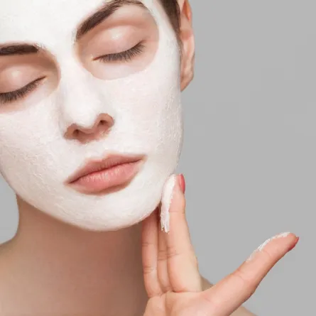 فوائد الزبادي للبشرة في شهر رمضان