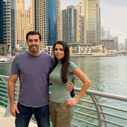 باسم ياخور وزوجته رنا الحريري- الصورة من حسابه على فيسبوك