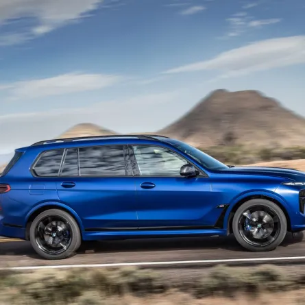 بي ام دبليو اكس 7 الفاخرة لعام 2023