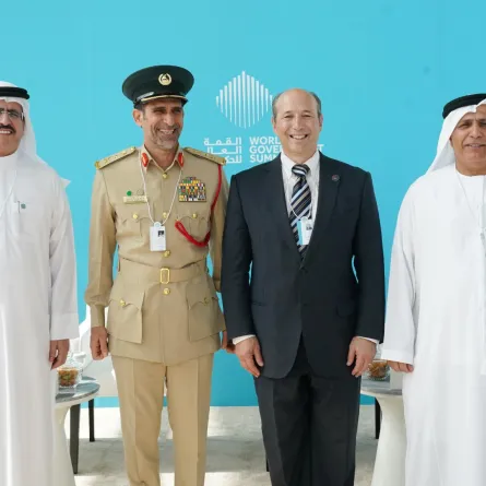 طرق دبي تبحث تشغيل أوريجن ذاتية القيادة - الصورة من وام