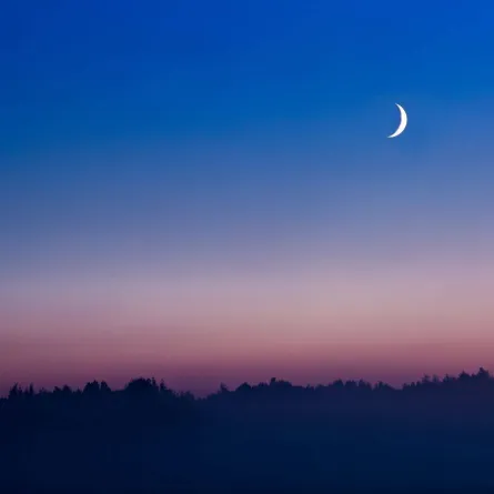 موعد تحري هلال شوال 1443