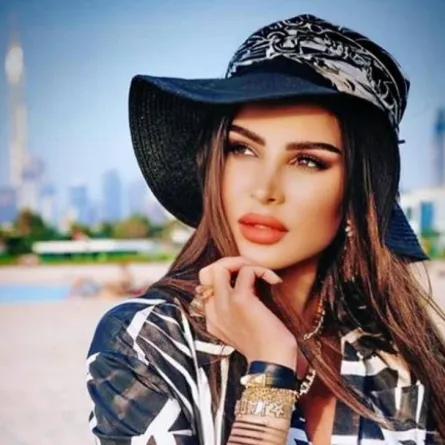 نيللي مقدسي - صورة من حسابها على تويتر