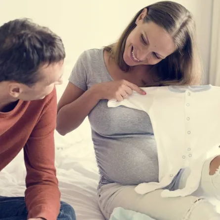 صورة لزوجة حامل