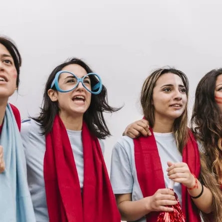 بعد مباراة مصر والسنغال.. قواعد في إتيكيت التشجيع الكروي 