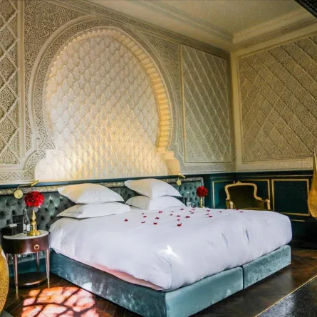 الأصالة تزين غرف أفضل فنادق مدينة فاس المغربية