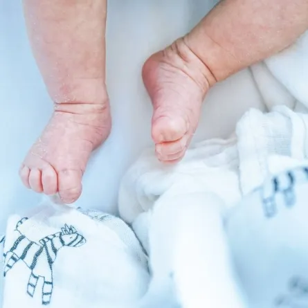 صورو لتنظيف المولود