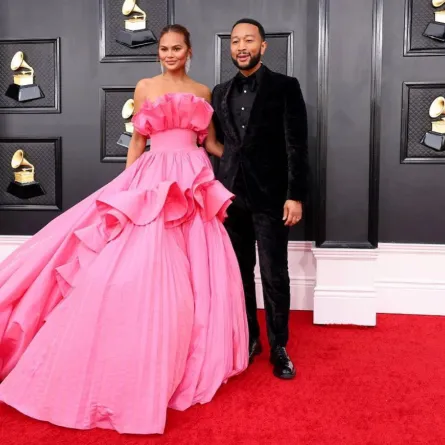 كريسي تايغن وجون ليجيند Chrissy Teigen and John Legend