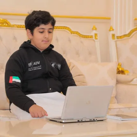 مبادرة المبرمج الإماراتي. الصورة من "وام"