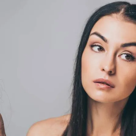 الثعلبة: طبيبة تشرح الأسباب والأعراض والعلاجات 