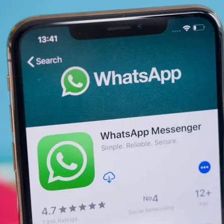 صورة تطبيق واتساب