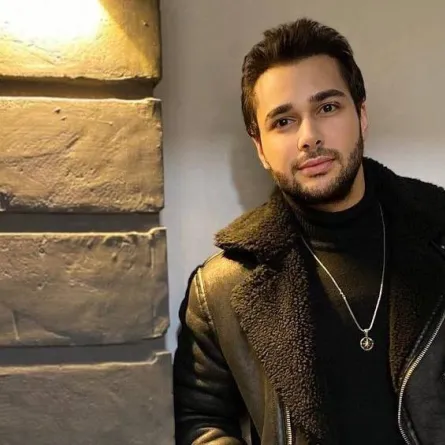 محمود المهدي طليق منة عرفة - الصورة من حسابه على إنستغرام