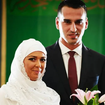 زفاف العزباء