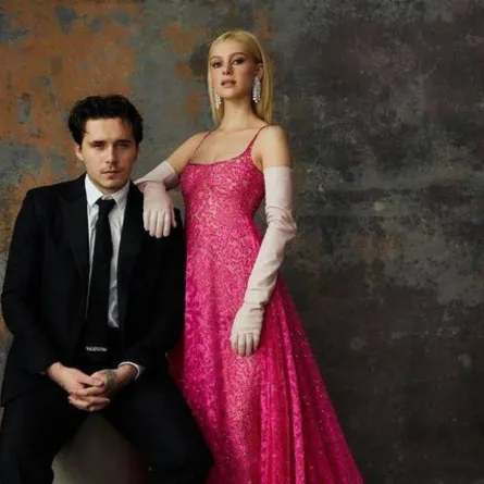 بروكلين بيكهام ونيكولا بيلتز- الصورة من حساب بروكلين بيكهام على إنستغرام