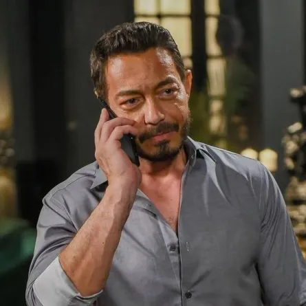 الفنان أحمد زاهر - صورة من حسابه الرسمي على  " انستغرام " 