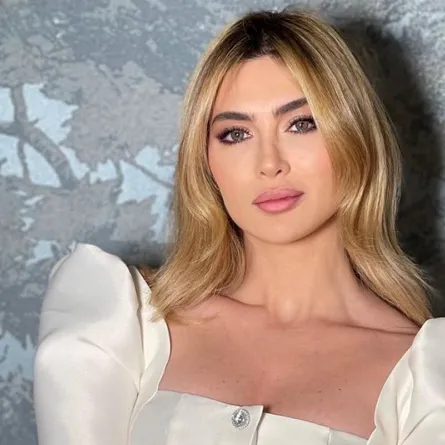 ستيفاني صلبيا- الصورة من حسابها عللى الانستغرام