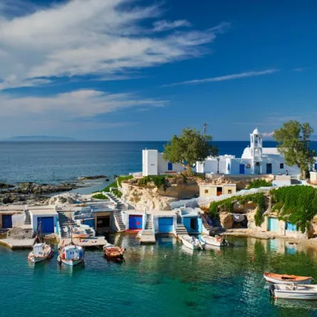 إجازة ممتعة في جزيرة ميلوس اليونانية
