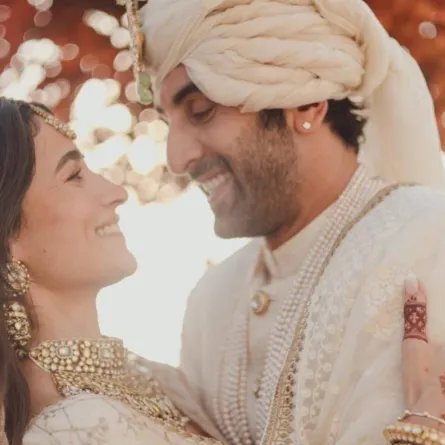 عليا بهات ورانبير كابور- الصورة من حساب عليا بهات على إنستغرام