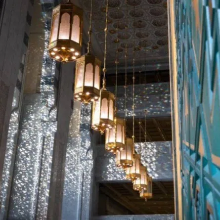 توضيح من "الحج والعمرة" بشأن إمكانية تنقل معتمري الخارج بين مدن السعودية