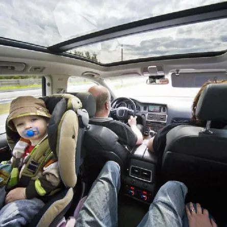 نصائح لاختيار أفضل مقعد سيارة لطفلك