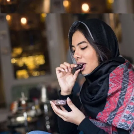 تفسير حلم التمر للعزباء