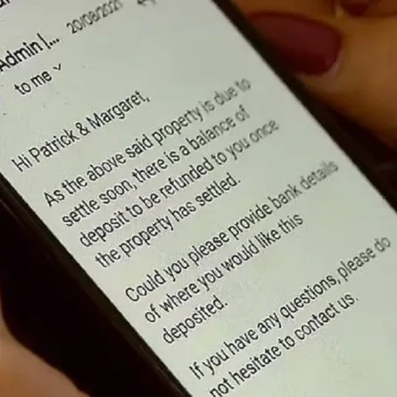 صورة بريد إلكتروني من المحتال