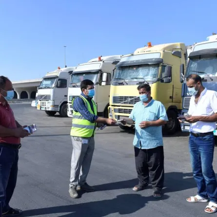 طرق دبي تحذر سائقي المركبات من القيادة عند الشعور بالتعب في رمضان - الصورة من حساب طرق دبي على تويتر