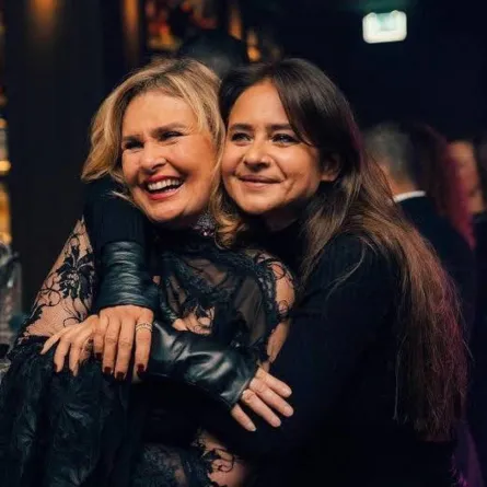 نيللي كريم ويسرا - الصورة من حسابها على فيسيوك