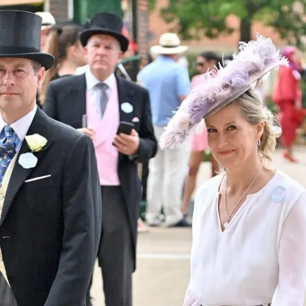 الأمير أندرو وزوجته صوفي- الصورة من موقع People