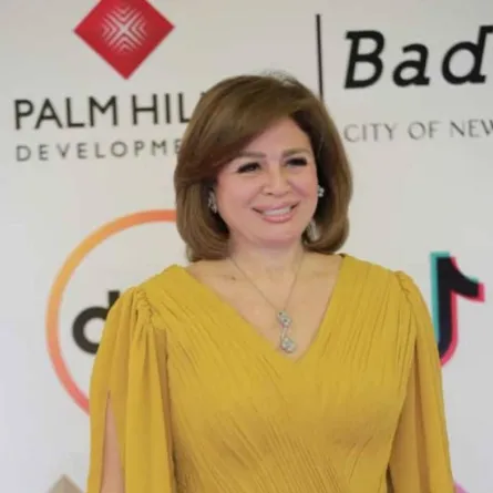 إلهام شاهين - الصورة من صفحتها على الفيس بوك