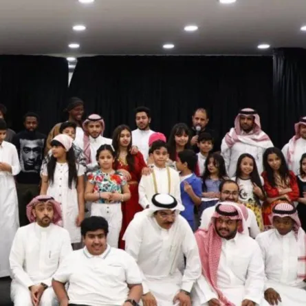 من الحضور والمشاركين في فعاليات الجمعية 