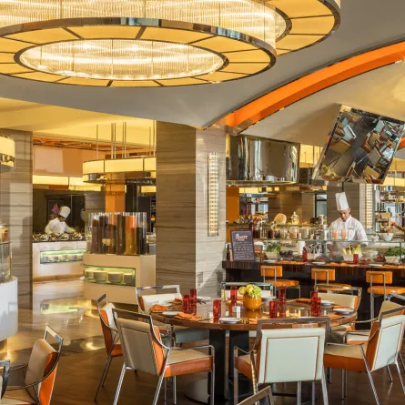 فورسيزونز دبي تحتفي بشهر رمضان المبارك مع تجارب وعروض مميزة