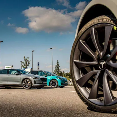 السيارات الكهربائية تحتاج اطارات خاصة