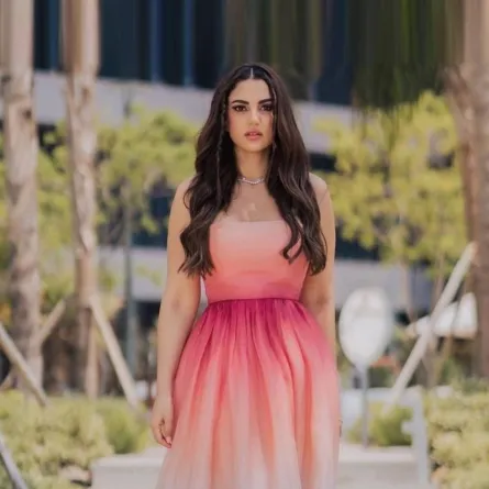 إطلالات زاهية من درة زروق